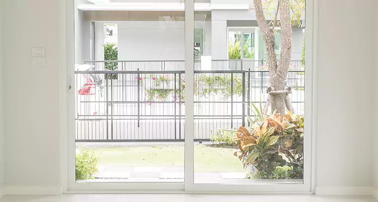 Balcony Screen Door Repair in Iona, FL