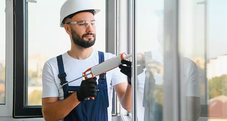 Retractable Screens Repair for Patio in Iona, FL