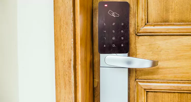 Keyless Hotel Door Locks Repair in Iona, FL