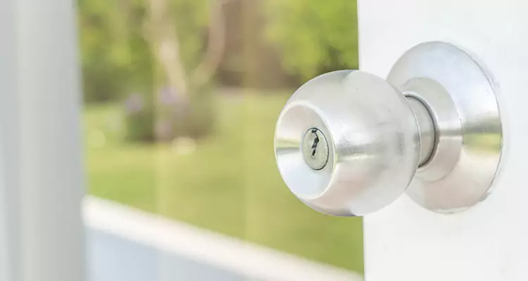 Patio Door Mechanism Jammed in Iona, FL
