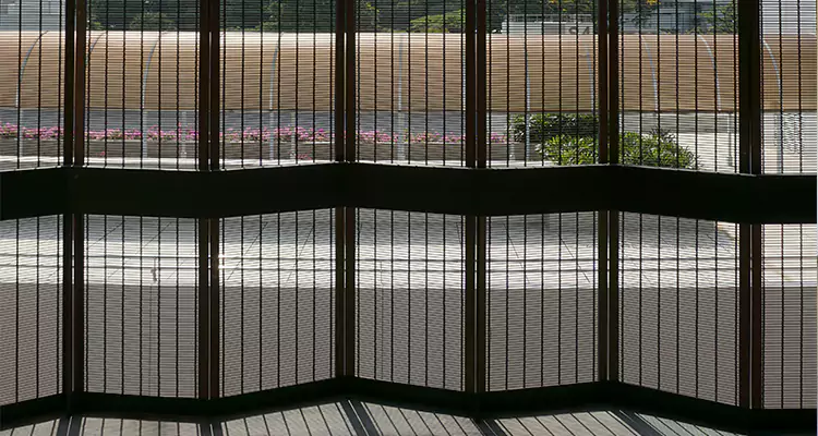 Front Screen Door Repair in Iona, FL